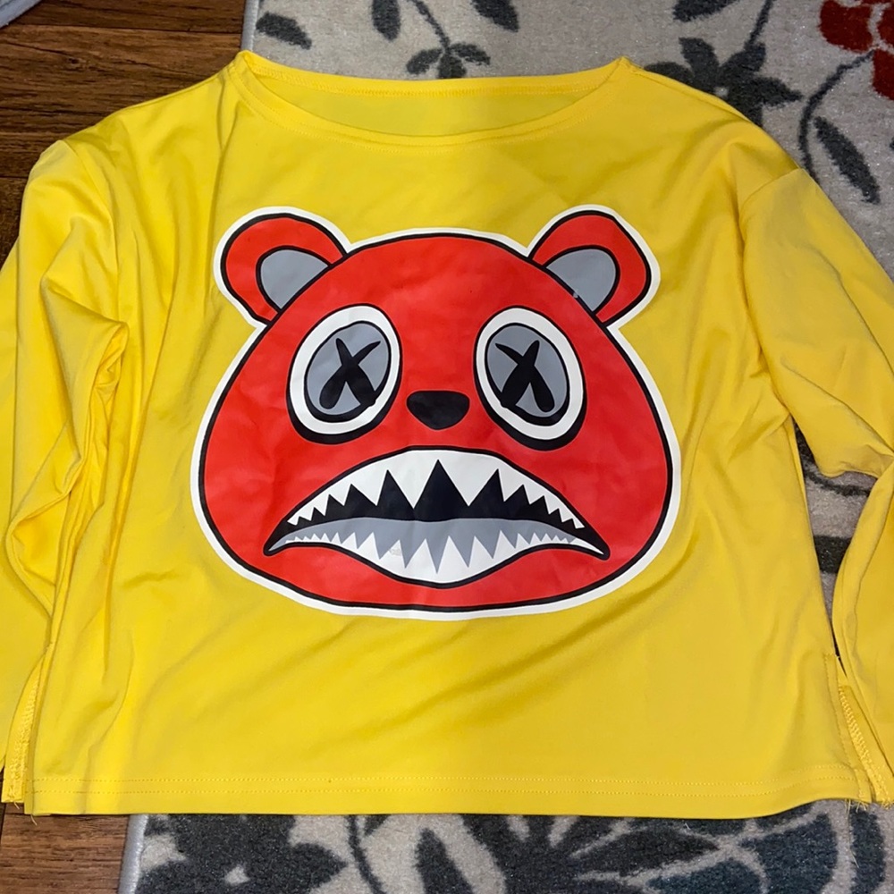 Women’s Long Sleeved Top